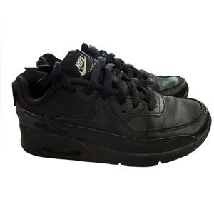 Nike Air Max 90, Triple Black, size 2Y‎